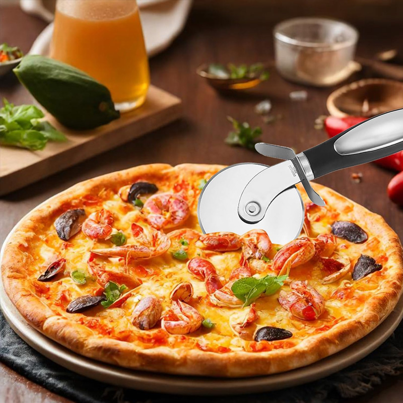 Stainless Steel Pizza Cutter W - مراجعة Commercial Kitchen In Home وسعره